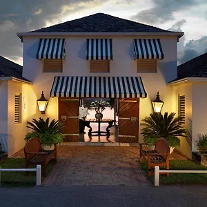 Round Hill & Montego Bay